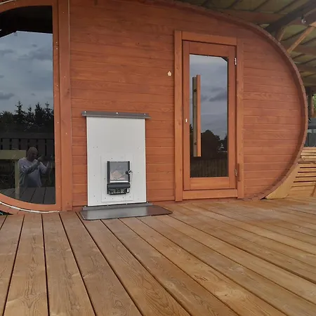 Siedlisko Pod Debem Guest house