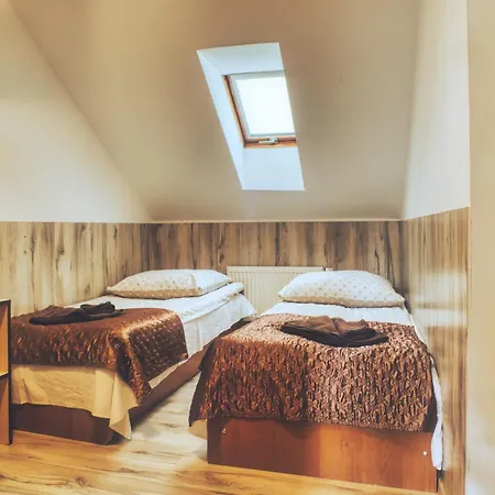 Πανσιόν Siedlisko Pod Debem